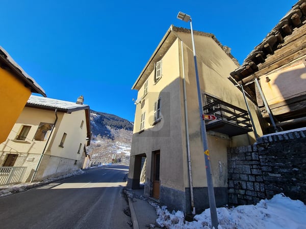 GRAZIOSA E CENTRALE 2