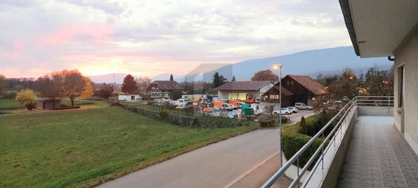 GROSSZÜGIG MIT SONNIGER TERRASSE 1