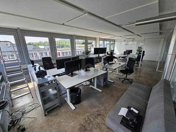 MODERN MIT VIEL LICHT UND RAUM 4