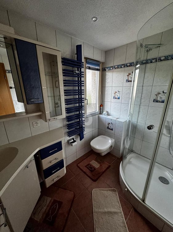 REIHENHAUS MIT KOMFORT UND EIGENSTROM 5