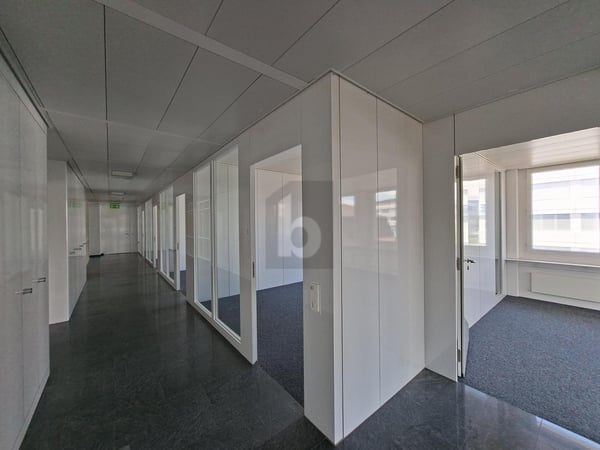 FLEXIBLE BÜROFLÄCHEN AUF MEHREREN ETAGEN 3