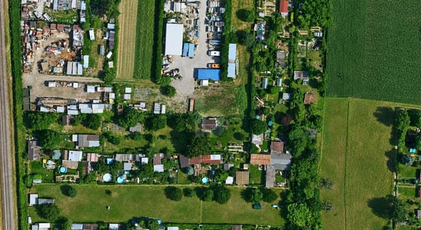 ENTWICKLUNGSPOTENZIAL AUF 1'751 M² AN TOP-LAGE 1