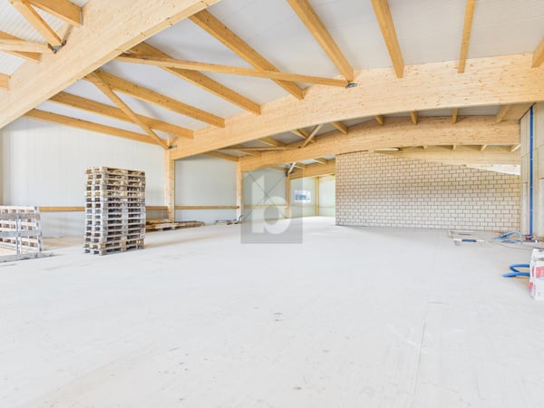 NEUBAU FLEXIBLER GEWERBERAUM 2
