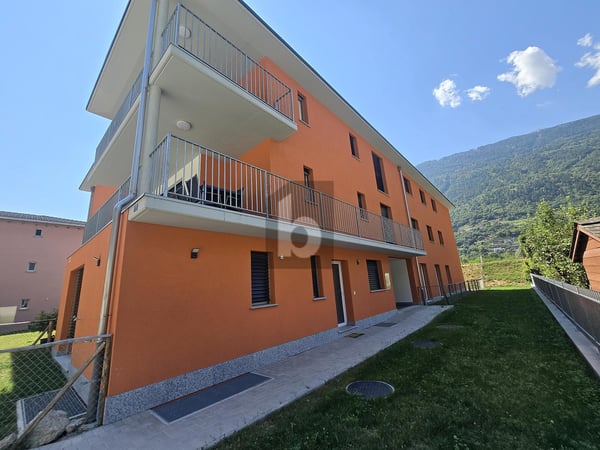 MODERNO SPAZIOSO E SOLEGGIATO 1