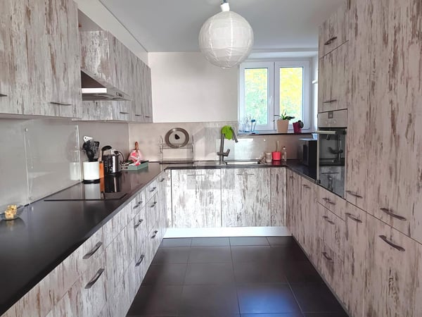 DUPLEX SPACIEUX AVEC VUE JURA ! 4