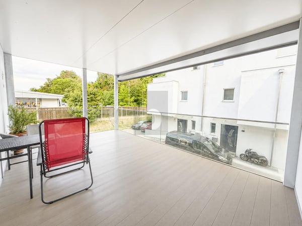 PREISHIT! MODERN, MIT GROSSER TERRASSE 5