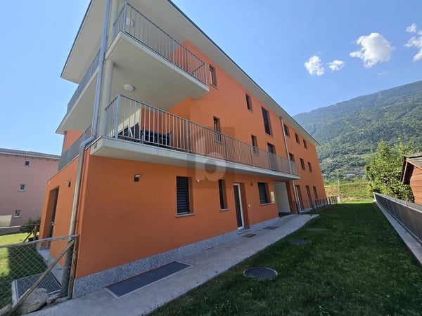 ACCOGLIENTE E MODERNO IN POSIZIONE SOLEGGIATA 1