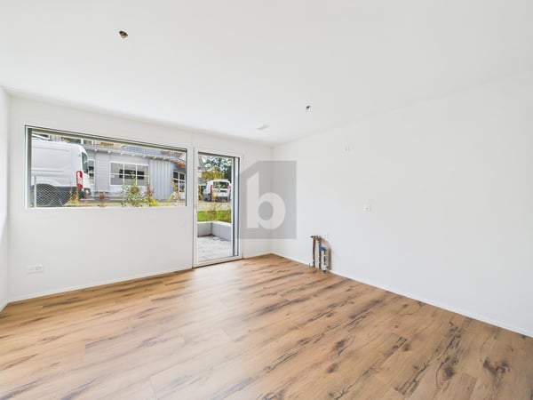NEUBAU, HELL UND MODERN IM DORFKERN! 5