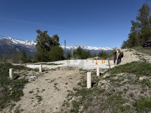 CHALET DARCHITECTE NEUF - EMPLACEMENT PRIVILÉGIÉ 4