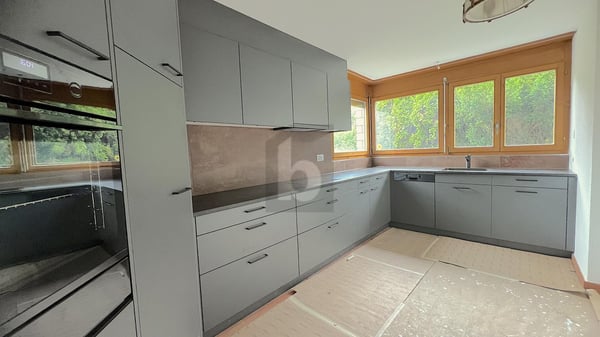 FAMILIENFREUNDLICH MIT SONNIGEM GARTEN 4