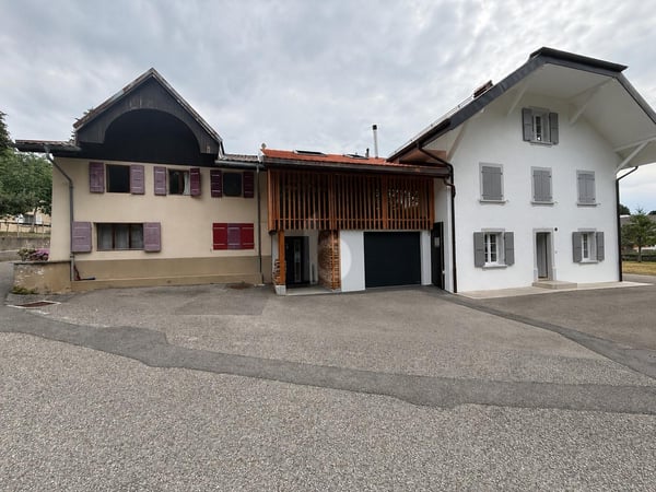 LOFT EXCLUSIF AVEC JARDIN PRIVÉ ET GARAGE 1