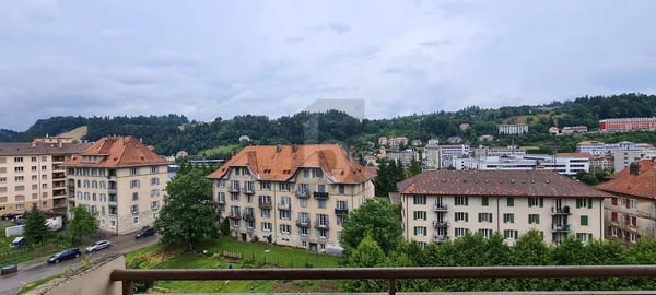 AU CALME AVEC UNE BELLE VUE 4
