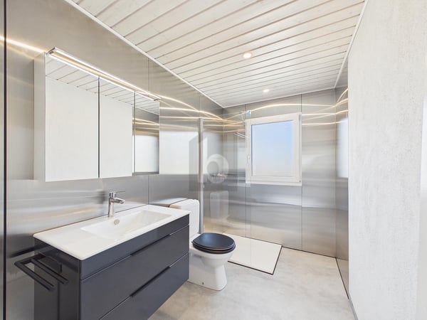ENERGETISCH SANIERT MIT 1339 M² UMSCHWUNG 4