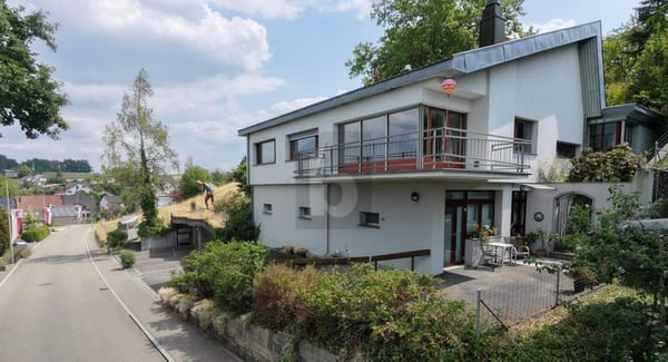 FAST WIE EIN EIGENES HAUS MIT GARTEN