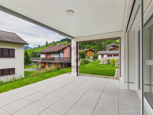 PREISHIT! MIT SONNIGER TERRASSE UND EIGENEM GARTEN 2