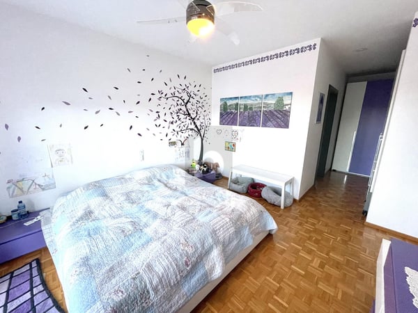 BIFAMILIARE MOLTO SPAZIOSA E LUMINOSA CON GIARDINO 2