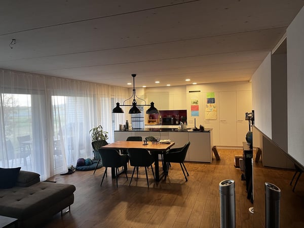 MIT GROSSEM, EIGENEN GARTEN UND WEITBLICK! 3