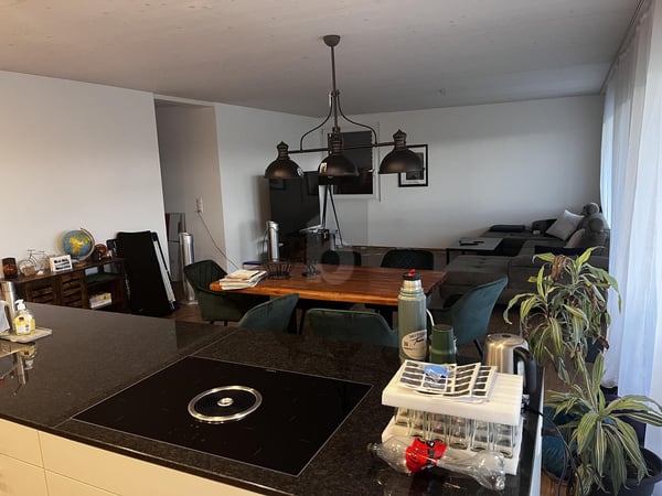 MIT GROSSEM, EIGENEN GARTEN UND WEITBLICK! 2