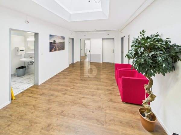 MODERNES BÜRO AN ZENTRALER LAGE 3.01 1