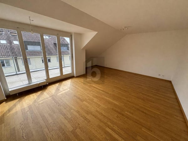 FRISCH RENOVIERT, HELL UND UNGESTÖRT 2