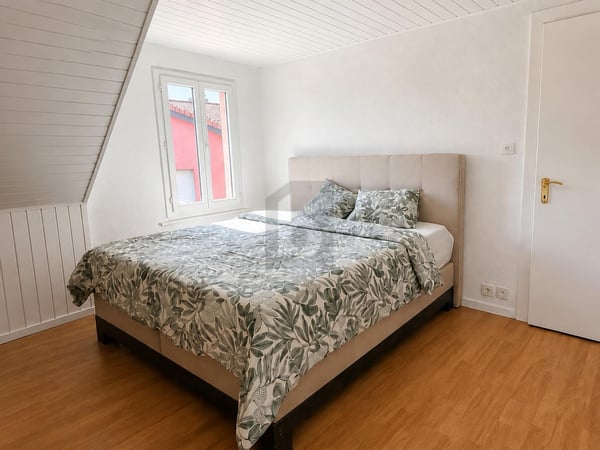 HABITAT ENSOLEILLÉ AVEC JARDIN PRIVATIF 4
