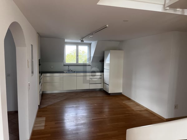 AUF ZWEI EBENEN MIT WEITBLICK INS GRÜNE 3