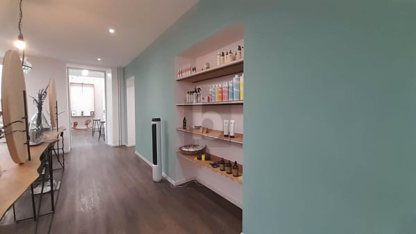 ESPACE COMMERCIAL LUMINEUX ET MODERNE 4