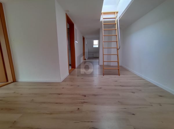 ZENTRAL MIT PRAKTISCHER DACHTERRASSE 3