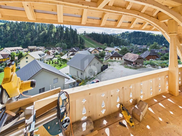HOCHWERTIG, NACHHALTIG, MIT AUSBLICK 2