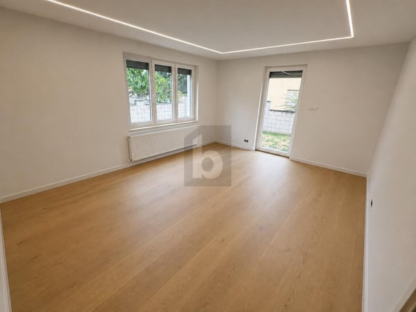 VIEL RAUM, VIEL LICHT, GANZ NEU SANIERT 4
