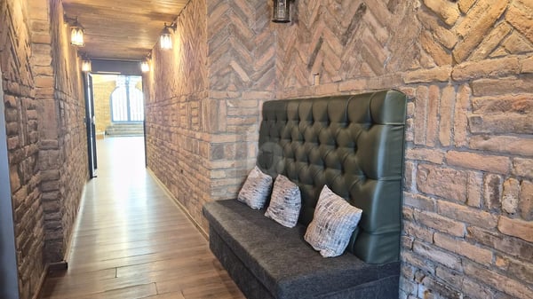 ATTRAKTIV UND GROSSZÜGIG 5