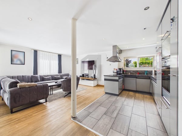 MODERNER GRUNDRISS MIT NEUER ERDSONDENHEIZUNG 2