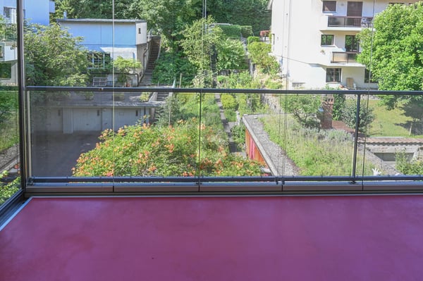 SANIERTER ALTBAU-CHARME MIT GROSSER SÜDTERRASSE 1