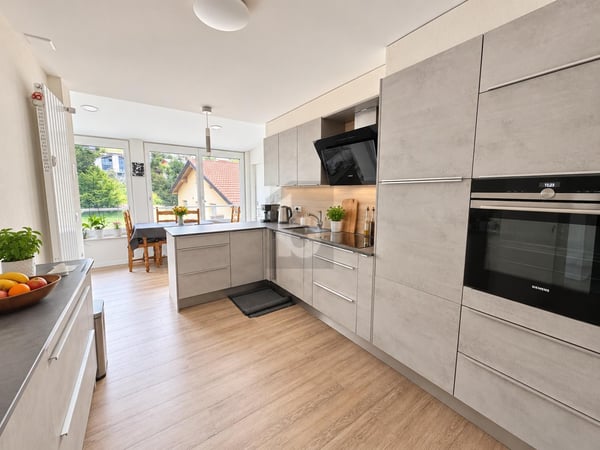 TRIPLEX, TOUR HISTORIQUE AU POTENTIEL EXCEPTIONNEL 4