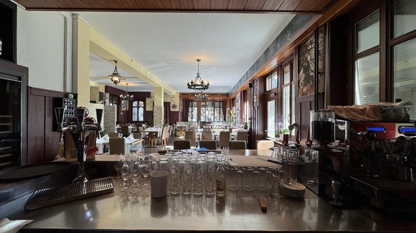 RESTAURANT SUCHT NEUE PÄCHTER 3