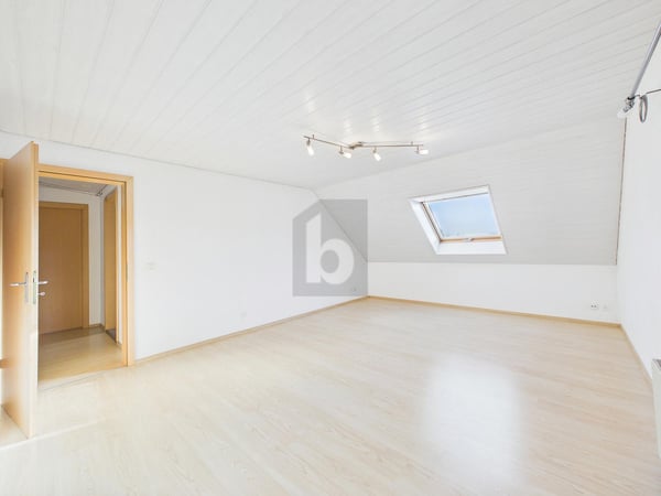 CHARMANT MIT HEIMELIGEM AMBIENTE UND VIEL PLATZ 2