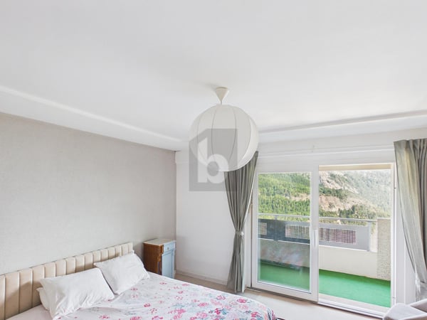 ATTIQUE AVEC BALCON ET GRENIER AMÉNAGEABLE 4