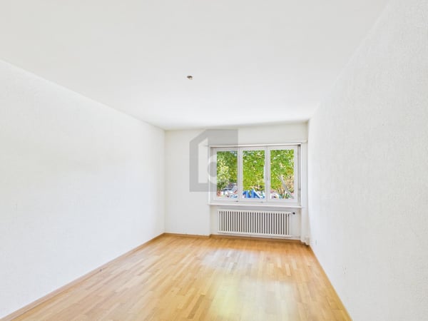 GROSSZÜGIG AN ZENTRALSTER LAGE 4