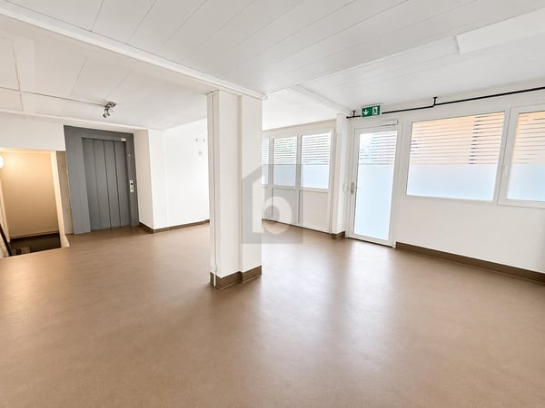 ESPACE POLYVALENT ET CENTRAL 2