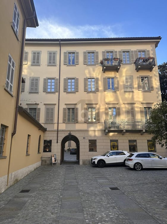 NON PIU' DISPONIBILE 1