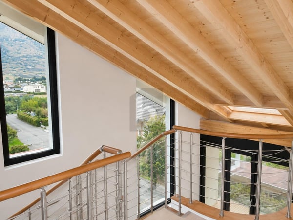 ATTIQUE, LUMIÈRE, ESPACE ET VOLUMES DEXCEPTION 5