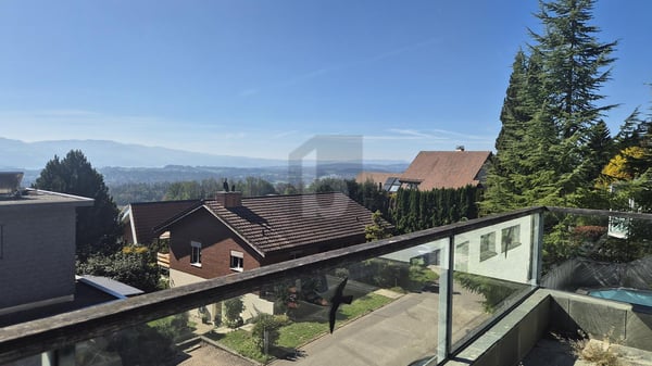 BEFRISTET, GROSSZÜGIG UND SONNENVERWÖHNT