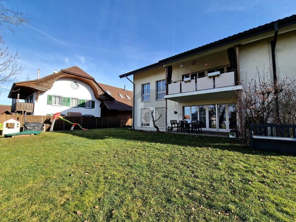 GROSSZÜGIG, LICHTDURCHFLUTET & FAMILIENFREUNDLICH 1