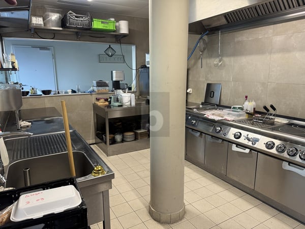 OPPORTUNITÉ AU CUR DUN QUARTIER EN PLEIN ESSOR 4