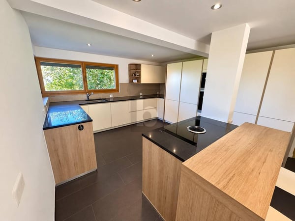 RUHIG, PRIVAT, MIT AUSSICHT 4