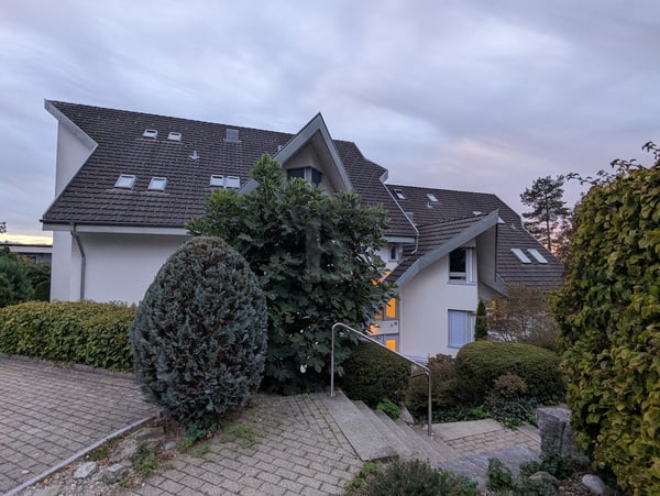 AUSSICHT, SONNE UND VIEL FLÄCHE ZUM WOHLFÜHLEN