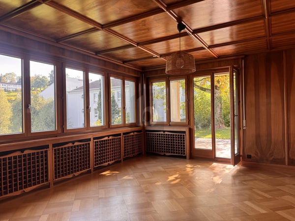ELEGANT, AN BEGEHRTER LAGE UND MIT GARTEN 3