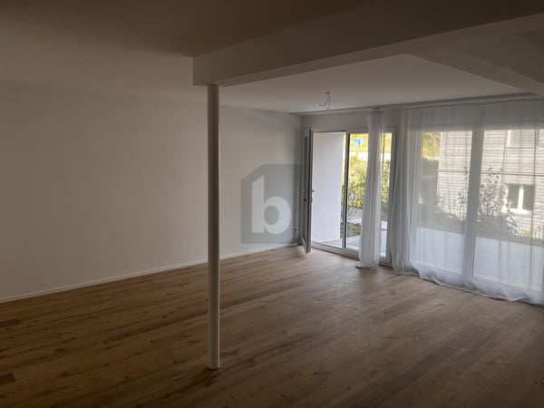 WOHLFÜHLEN MIT TERRASSE UND MODERNEM KOMFORT