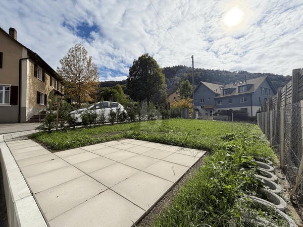FRISCH RENOVIERT MIT GARTEN 1