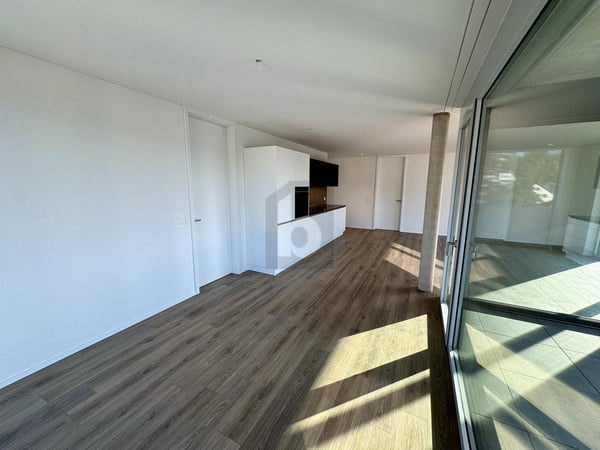 HOCHWERTIG UND STYLISCH MIT VIEL LICHT! 3